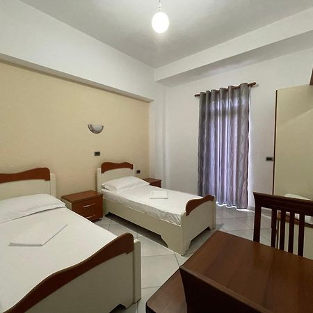 Hotel Latifi Gramsh Exterior photo