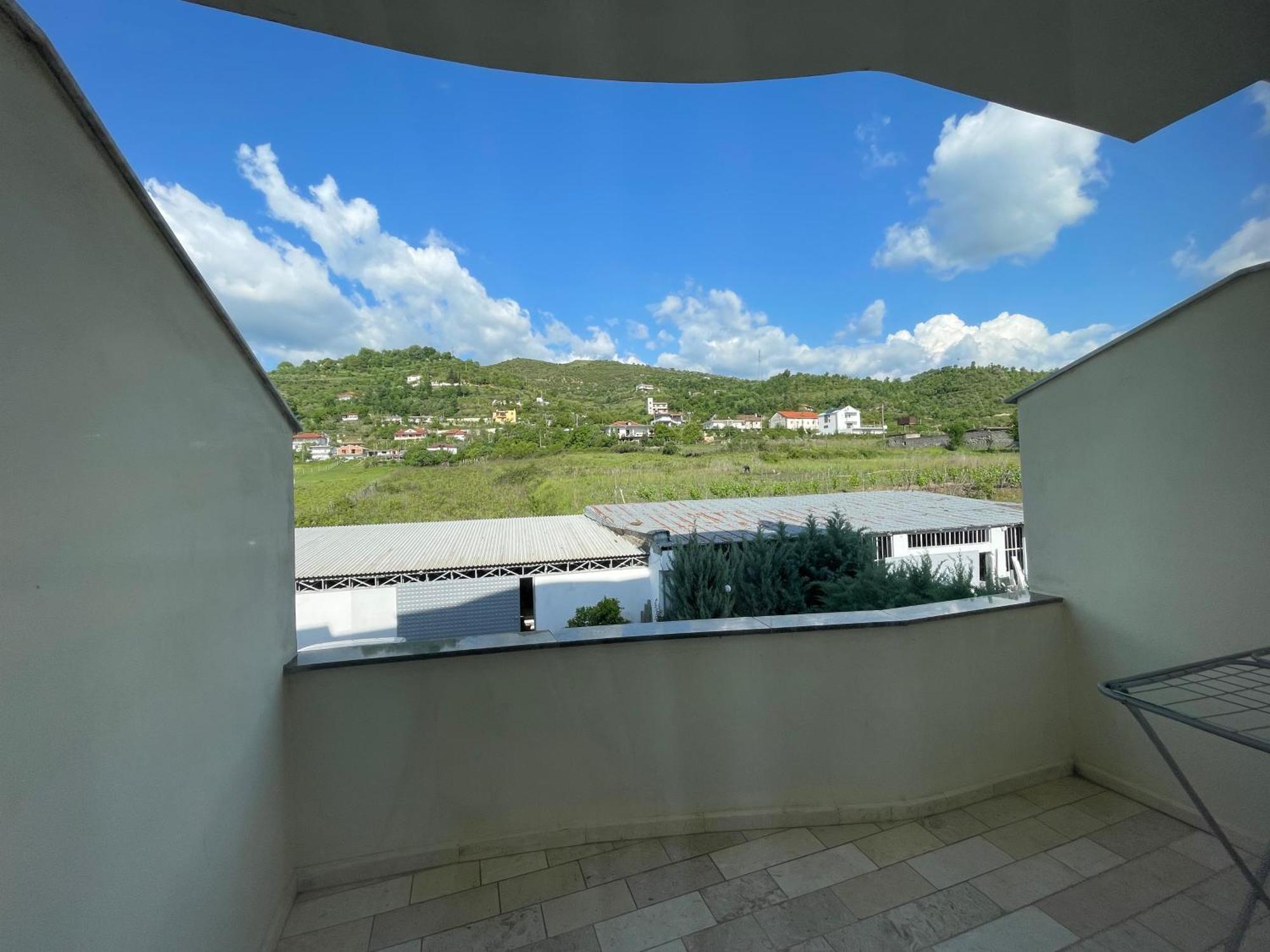 Hotel Latifi Gramsh Exterior photo